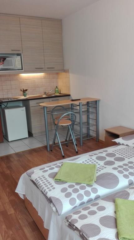 West City Apartments ブダペスト エクステリア 写真